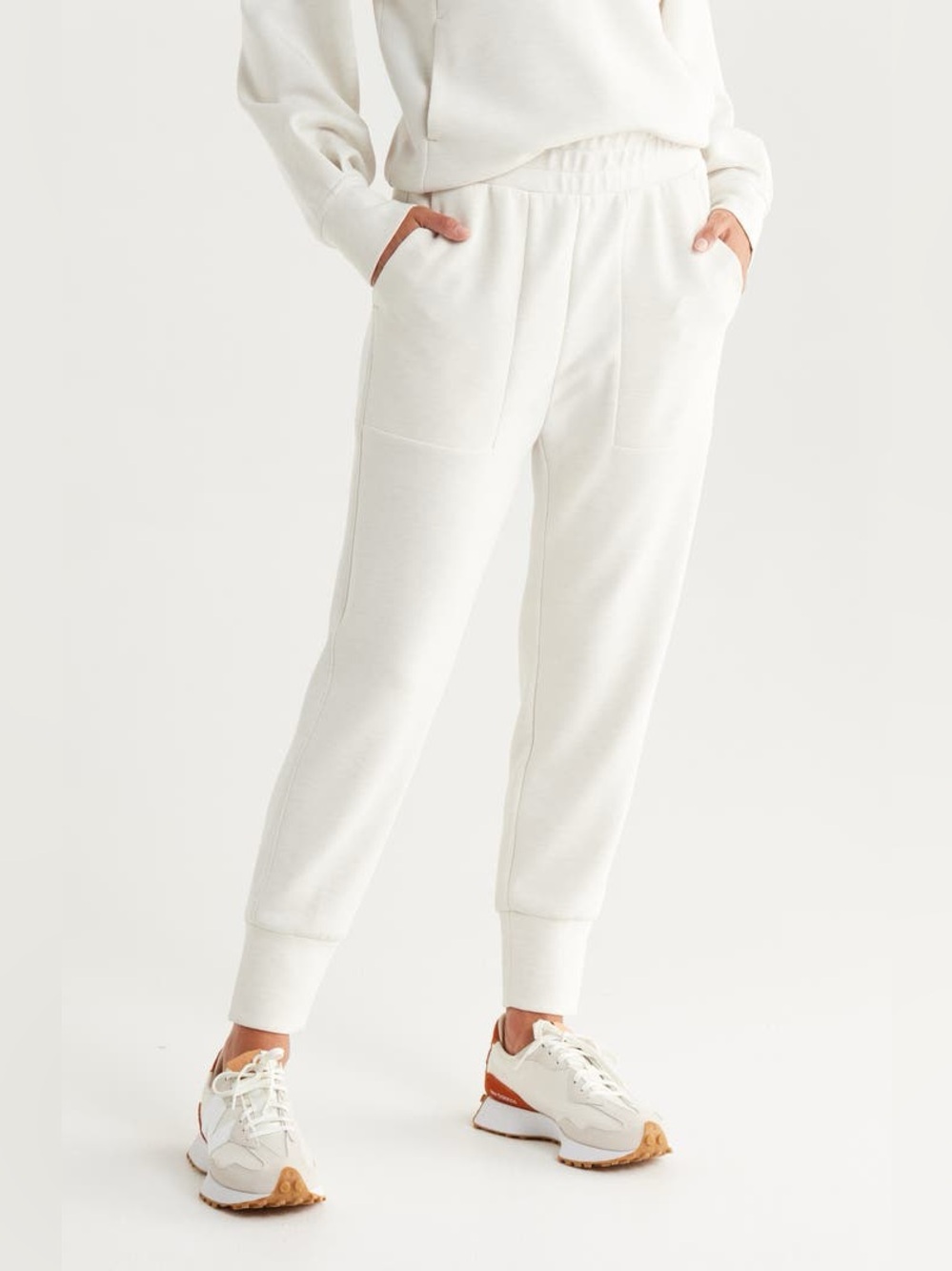 Zella Soft Lux Joggers Ivory Heather Sweatpants S BNWOT Minimal Lounge Pants
